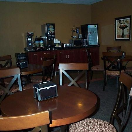 Americas Best Value Inn Big Lake Becker Restaurant bilde